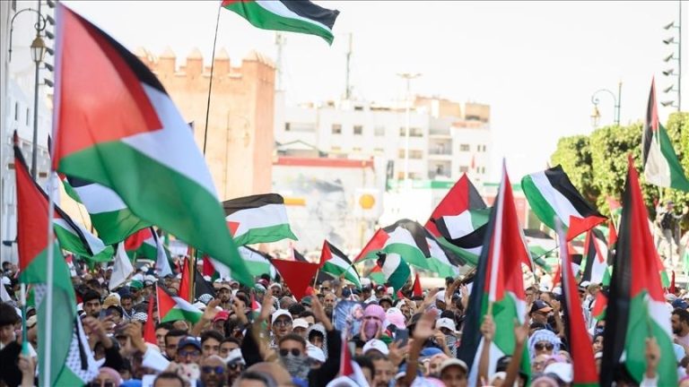 آلاف المغاربة يجددون دعمهم لغزة في وقفات احتجاجية للأسبوع الـ84 رفضًا للإبادة الإسرائيلية