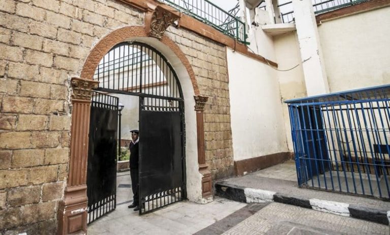 السلطات المصرية بين حديث الانفتاح وواقع الحريات المقيد في الداخل