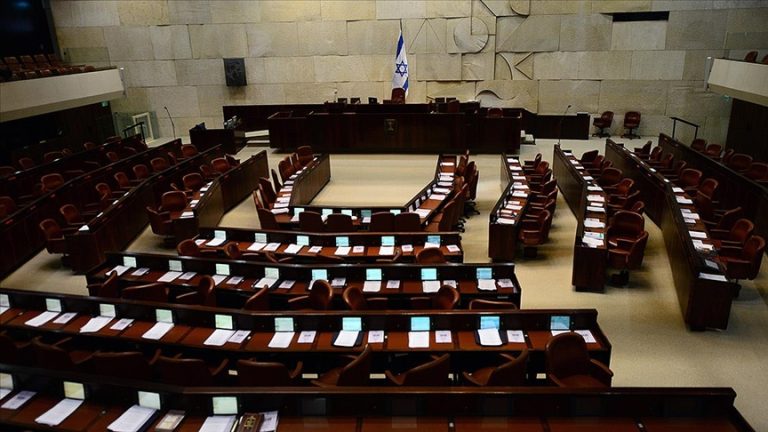 الدول العربية والإسلامية تدين “بأشد العبارات” تصديق الكنيست على قرار “ضم” الضفة الغربية