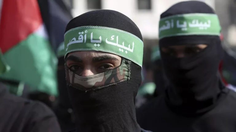 حماس: وافقنا على صفقة جزئية لكن نتنياهو يفشل أى اتفاق