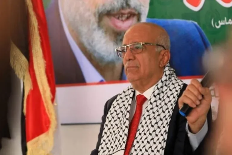 حماس تنعى رئيس حكومة الحوثيين أحمد غالب الرهوي وتصف اغتياله بـ”الجريمة النكراء”