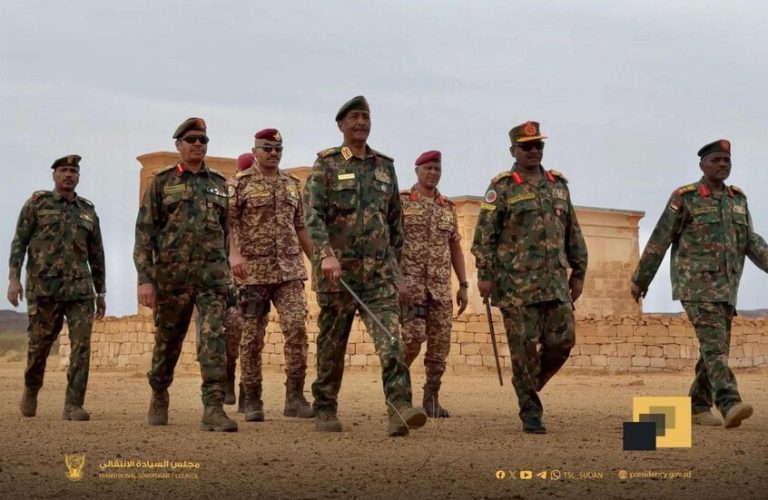البرهان يصدر قرارا بضم القوات المساندة إلى الجيش السوداني