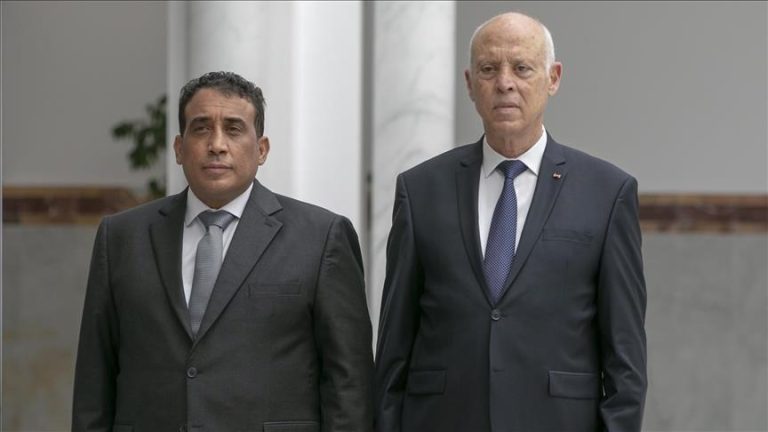 سعيد والمنفي يبحثان تعزيز العلاقات بين تونس وليبيا