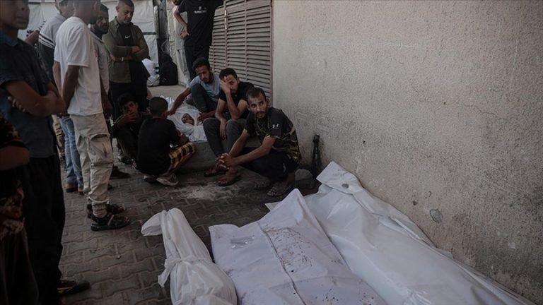 الجيش الإسرائيلي يقتل 30 فلسطينيا في غزة بينهم 8 من منتظري المساعدات