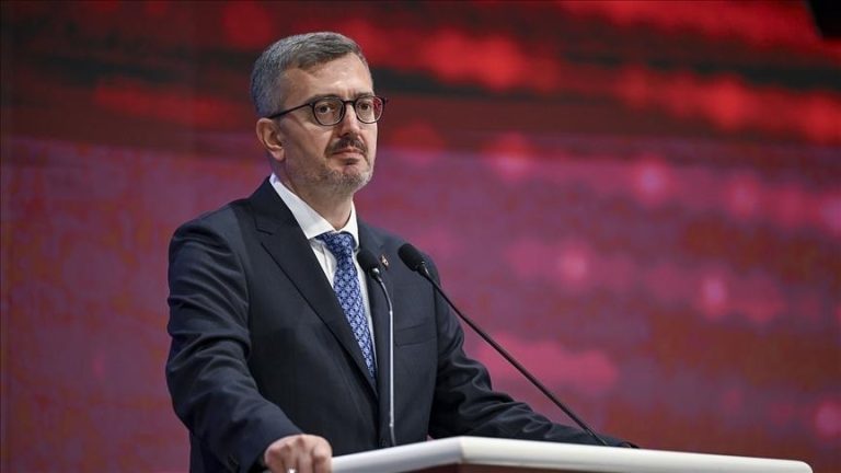 الرئاسة التركية: اقتحام الأقصى “مرحلة جديدة من الحرب القذرة والإبادة الجماعية”