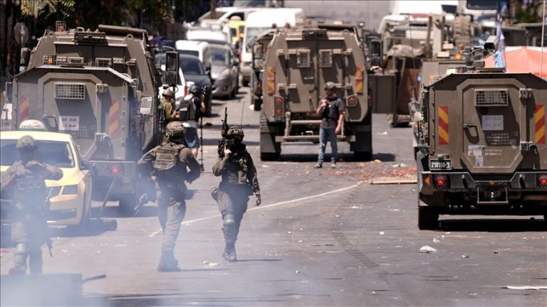 الرئاسة الفلسطينية تحذر من التصعيد الإسرائيلي في الضفة: مخطط لدفع الفلسطينيين إلى الهجرة