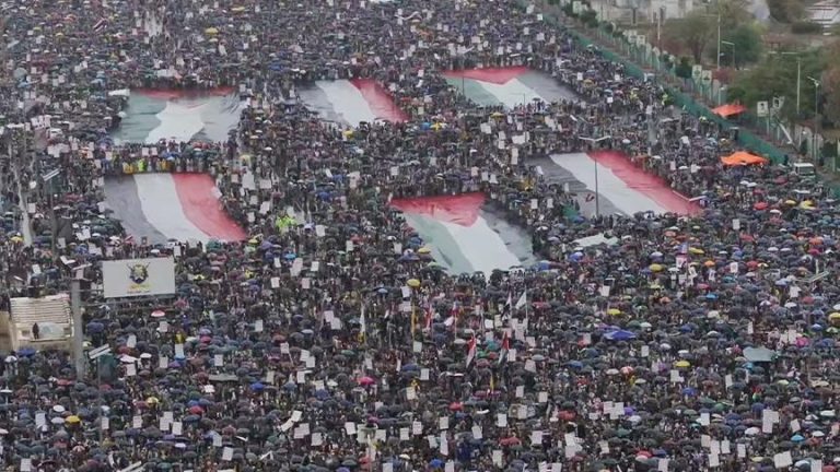 آلاف المغاربة واليمنيين يتظاهرون تضامنًا مع غزة ورفضًا للتجويع والإبادة الإسرائيلية