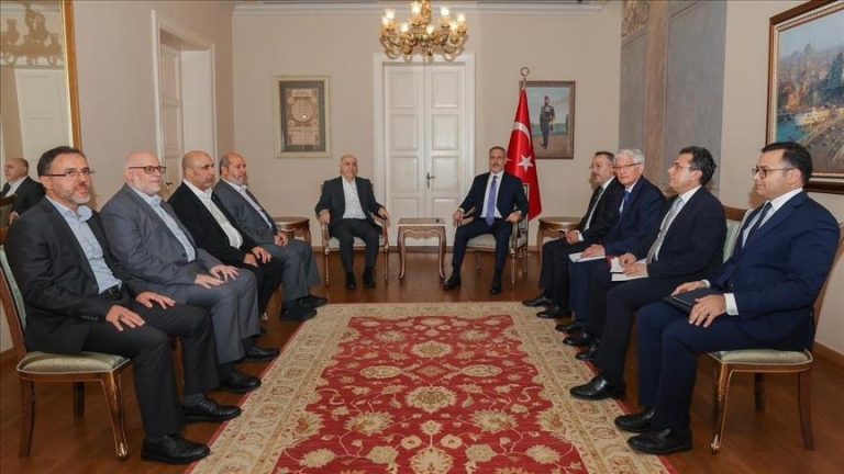 فيدان: لا نقبل بتهجير الفلسطينيين من غزة أو ضم الضفة وإسرائيل تُطيل المفاوضات لكسر المقاومة