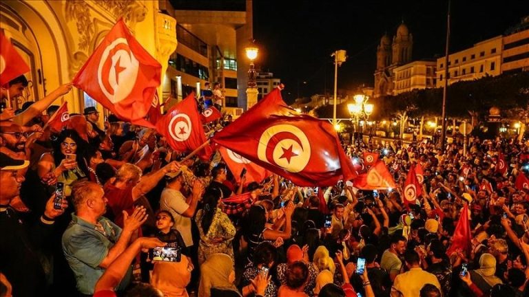 تونس: مظاهرة حاشدة للتنديد بالإبادة في غزة ودعم “أسطول الصمود” لكسر الحصار