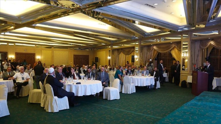 وزارة التربية السورية تطلق مبادرة “أعيدوا لي مدرستي” لإعادة بناء وتأهيل المدارس