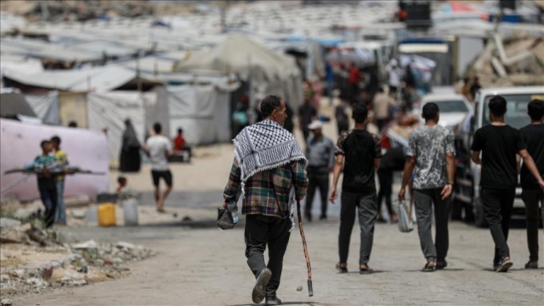 الأمم المتحدة: نزوح أكثر من 796 ألف فلسطيني في غزة منذ منتصف مارس