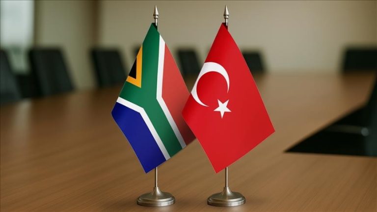 جنوب إفريقيا تصنّف تركيا سوقًا استراتيجيًا بديلًا بعد فرض واشنطن رسومًا جمركية
