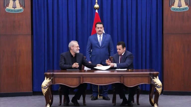 العراق وإيران يوقّعان مذكرة تفاهم لتعزيز التنسيق الأمني على الحدود المشتركة