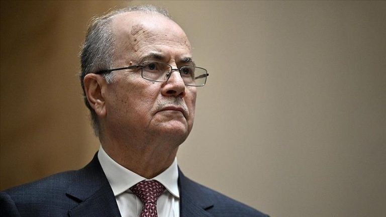 رئيس وزراء فلسطين يزور مصر غدًا لبحث وقف إطلاق النار في غزة