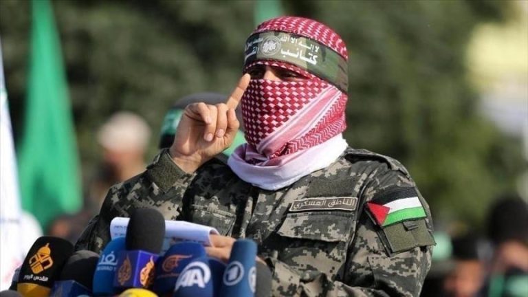 من هو أبو عبيدة.. “صوت غزة” الذي ادعت إسرائيل اغتياله؟