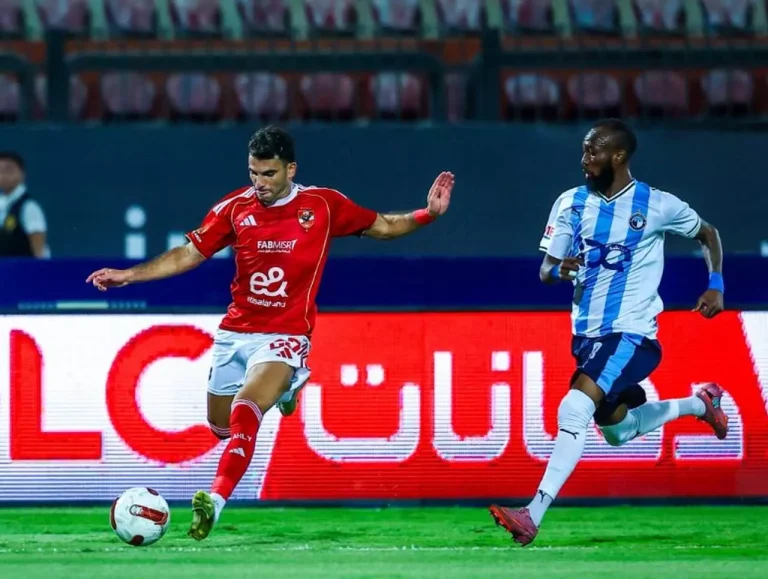 بيراميدز يحسم القمة بثنائية ويُلحق بالأهلي هزيمته الأولى في الدوري