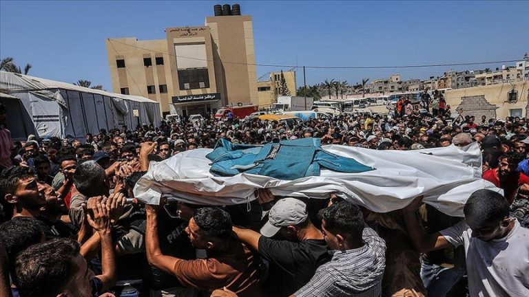 ماليزيا: الهجوم الإسرائيلي على مستشفى ناصر “جريمة حرب”