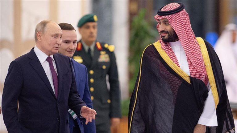 محمد بن سلمان يؤكد لبوتين دعم السعودية لمسار الحوار الدبلوماسي