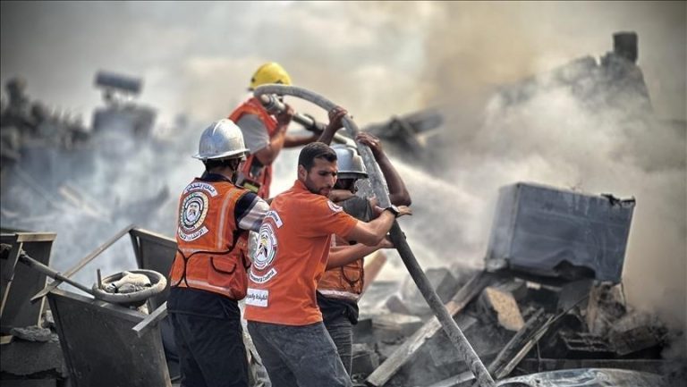 الدفاع المدني في غزة: 60% من المركبات خارج الخدمة بسبب نقص الوقود وقطع الغيار