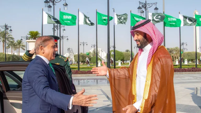 باكستان: اتفاقية الدفاع مع السعودية ليست موجهة ضد أي دولة ثالثة