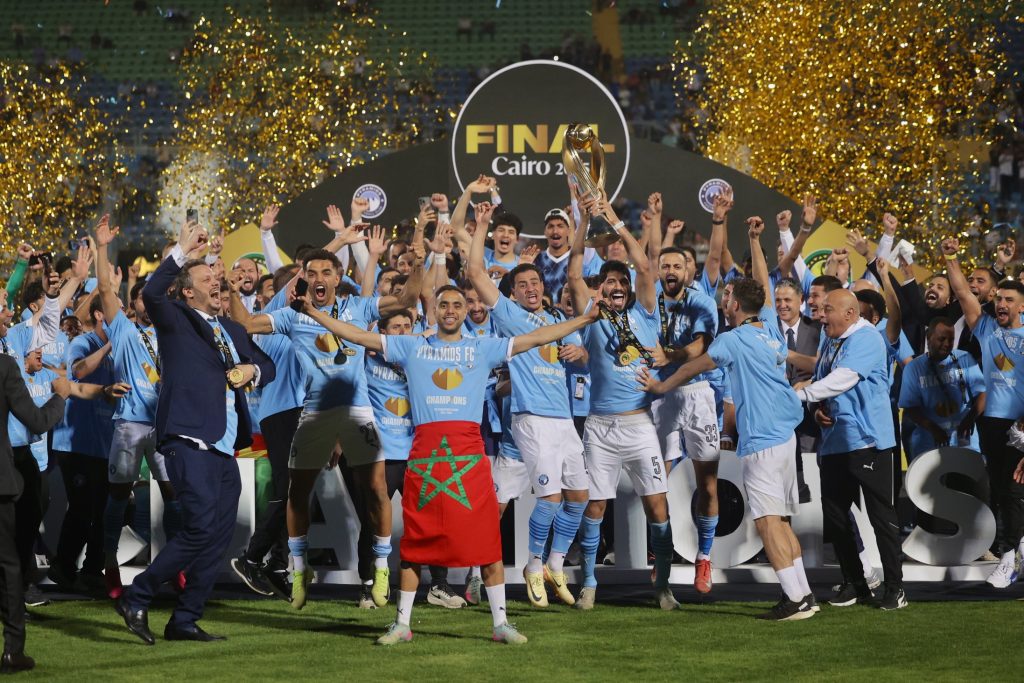 بيراميدز يواجه أوكلاند سيتي في اختبار حاسم بكأس إنتركونتيننتال بالقاهرة