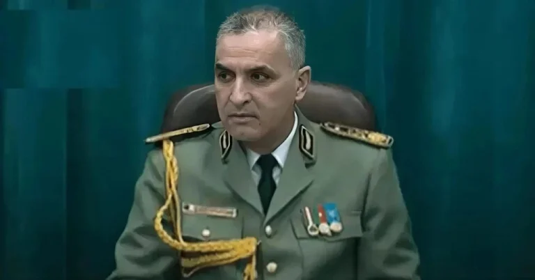 صحيفة إلكوفيندثيال : “فرار مذهل” للجنرال الجزائري ناصر الجن إلى إسبانيا