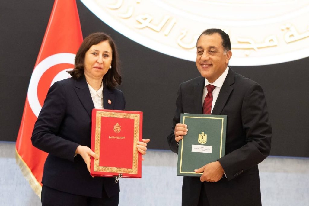 توقيع اتفاقيات تعاون مشترك بين مصر وتونس