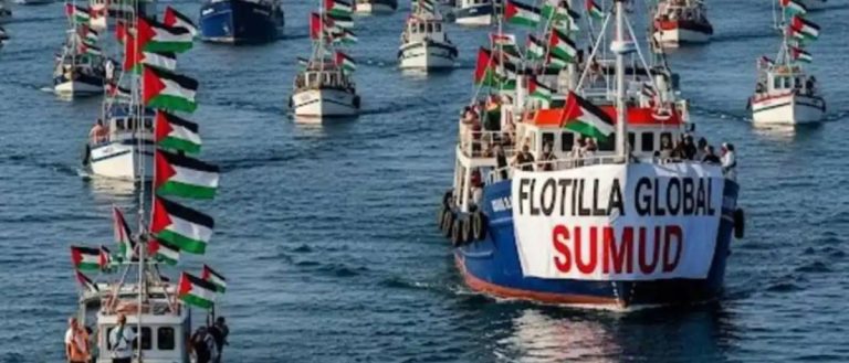 إبحار أولى سفن “أسطول الصمود” من تونس نحو غزة