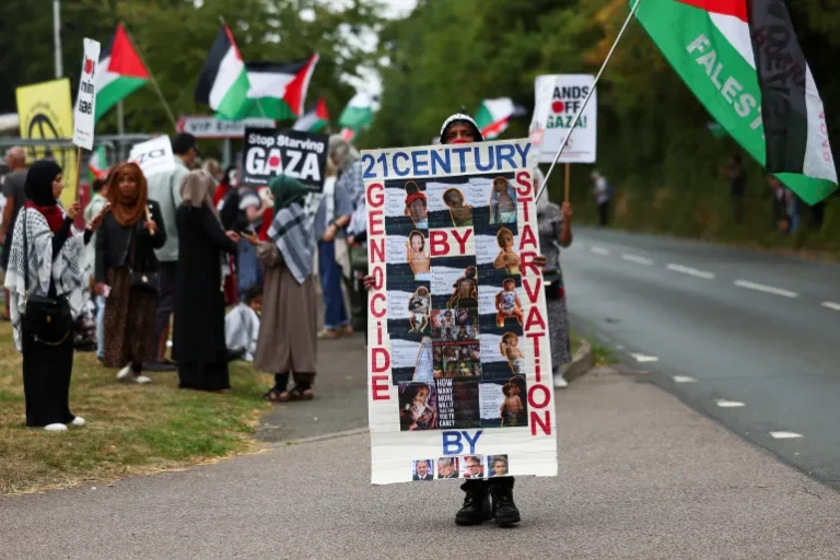 بريطانيا: ظهور حركة جديدة مؤيدة لفلسطين بعد حظر “بالستاين أكشن”