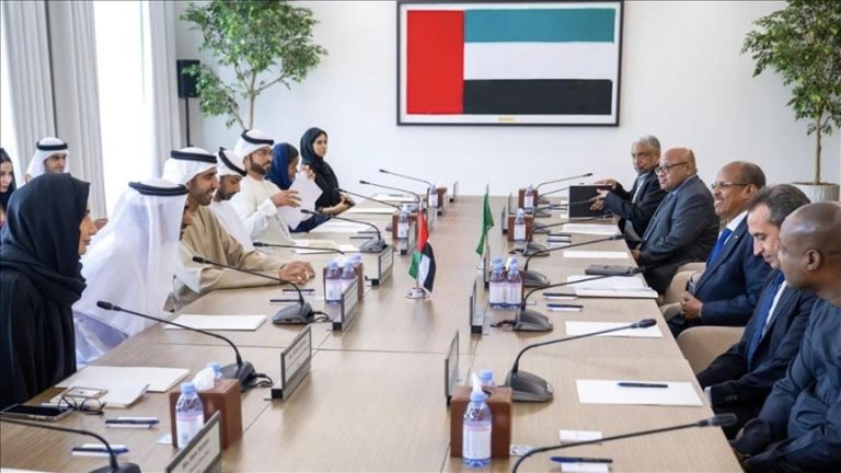 الإمارات والاتحاد الإفريقي يؤكدان تعزيز الشراكة والتضامن مع قطر ضد العدوان الإسرائيلي