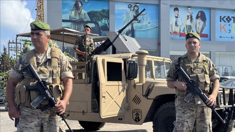 لبنان يترقب جلسة حكومية حاسمة لبحث خطة الجيش لحصر السلاح بيد الدولة