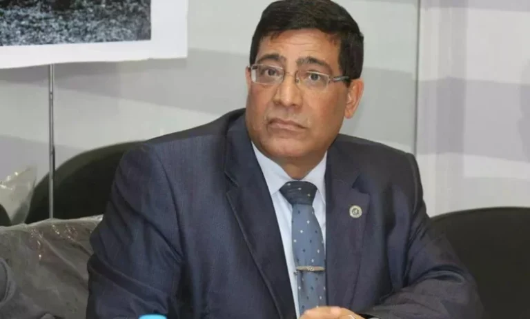 منظمة عدالة: محاكمة مفاجئة للدكتور عبد الخالق فاروق وسط مناشدات للإفراج عنه