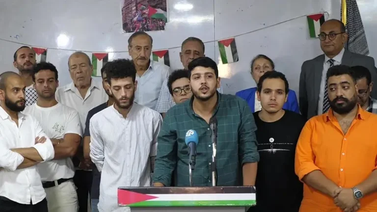 السلطات المصرية لم تمنح الضوء الأخضر لانطلاق “أسطول الصمود” المتجه إلى غزة