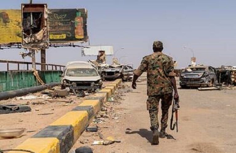 الجيش السوداني يواصل تقدمه نحو دارفور ويوسع من عملياته العسكرية