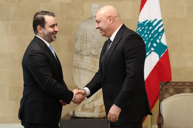 زيارة الشيباني إلى بيروت تفتح صفحة جديدة بين سوريا ولبنان بعد سنوات من القطيعة