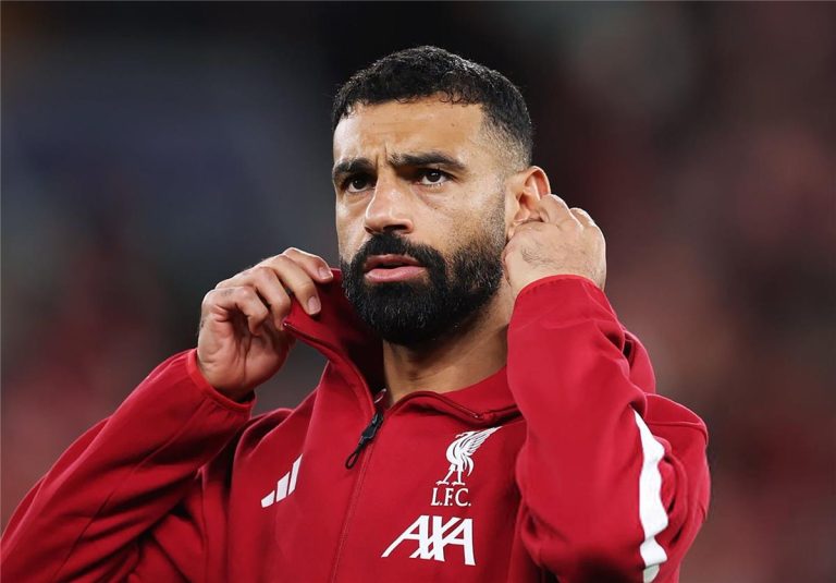 محمد صلاح يحذف عبارة لاعب ليفربول من حسابه