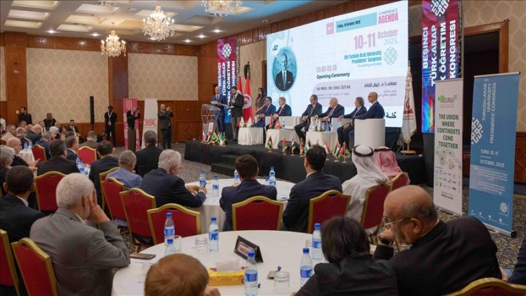 انطلاق الملتقى الخامس لرؤساء الجامعات العربية والتركية في تونس بمشاركة 160 رئيس جامعة