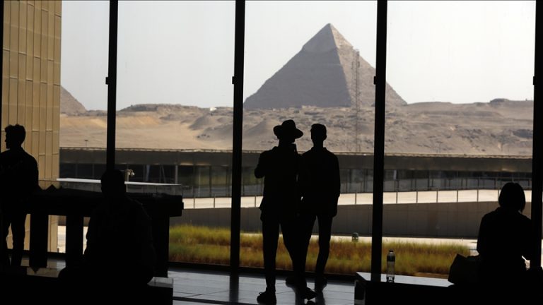 المتحف المصري الكبير.. “جنة التاريخ” في رحاب الأهرامات