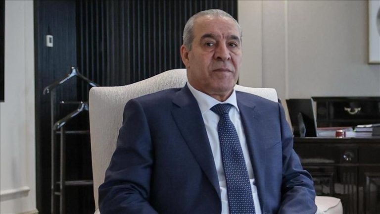 حسين الشيخ وماجد فرج في القاهرة لبحث ترتيبات ما بعد الحرب في غزة وخطة ترامب للسلام