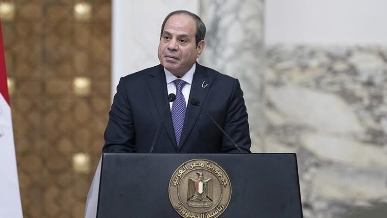 السيسي يغادر إلى بروكسل لحضور القمة المصرية الأوروبية