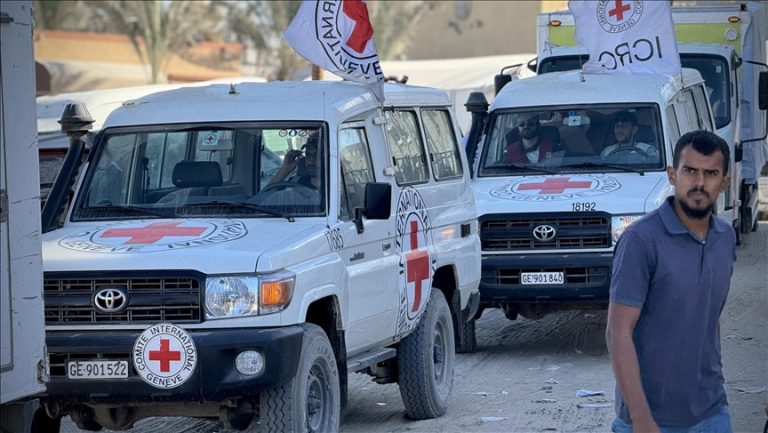 غزة تستلم جثامين 45 فلسطينيا من الجانب الإسرائيلي عبر الصليب الأحمر الدولي