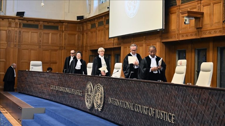 محكمة العدل الدولية تُلزم إسرائيل بالسماح بوصول المساعدات إلى غزة وتدين استخدام التجويع كسلاح حرب