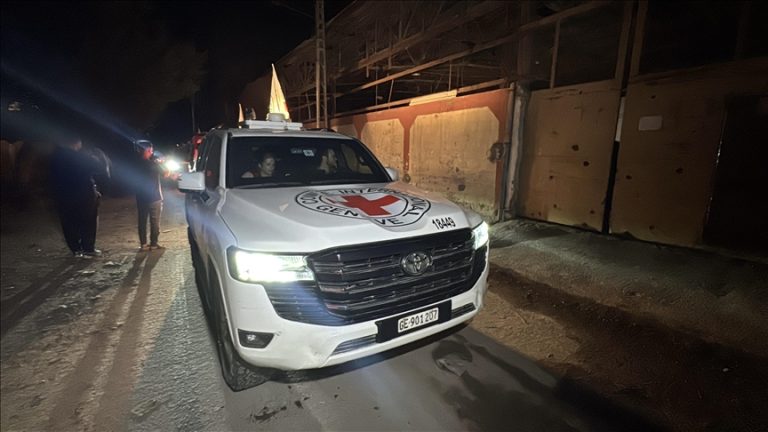 إسرائيل تستعد لتسلّم جثث 5 من أسراها في غزة وسط جدل حول هوية أحد الجثامين السابقة