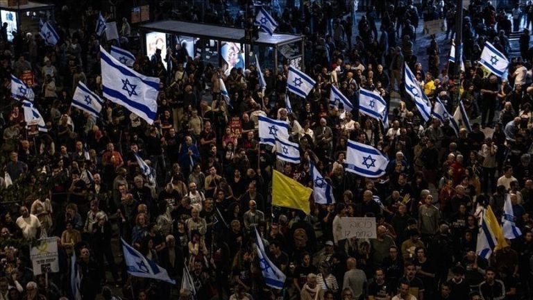 دعوات احتجاجية في تل أبيب لضغوط على نتنياهو لتنفيذ خطة ترامب لوقف النار