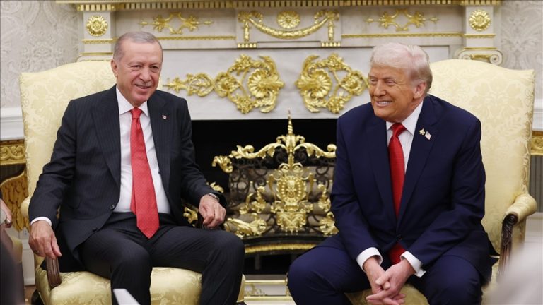 ترامب يشيد بأردوغان: لعب دورًا محوريًا في إنجاح اتفاق وقف إطلاق النار بغزة