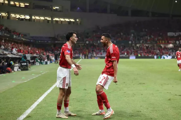 زيزو وتريزيجيه جاهزان لقيادة الأهلي أمام شبيبة القبائل في دوري أبطال أفريقيا