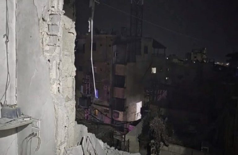 الأمن السوري يعتقل خلية لحزب الله أطلقت صواريخ على دمشق