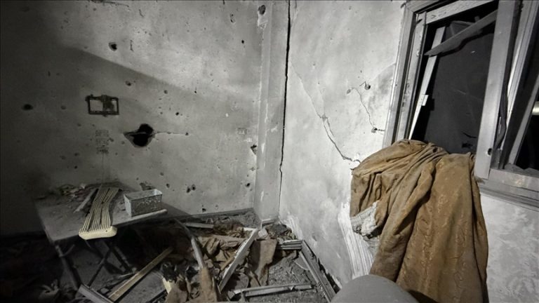 الدفاع السورية تعثر على منصة بدائية استُخدمت في هجوم صاروخي على حي المزة بدمشق