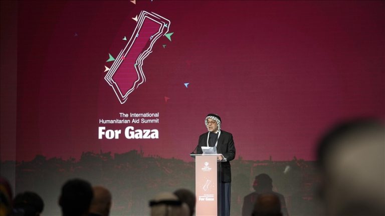 منظمات المجتمع المدني العربية في قمة إسطنبول: نداء إنساني عاجل لضمان وصول المساعدات إلى غزة
