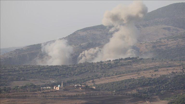 الجيش الإسرائيلي يقصف مناطق حدودية جنوب لبنان ويواصل خرق اتفاق وقف إطلاق النار